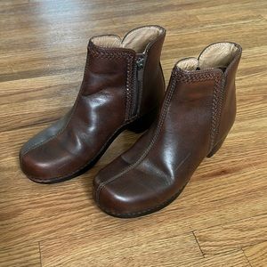Dansko booties Size 39